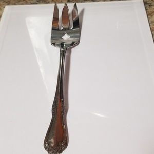Wm. A Rogers delx stainless Oneida fork